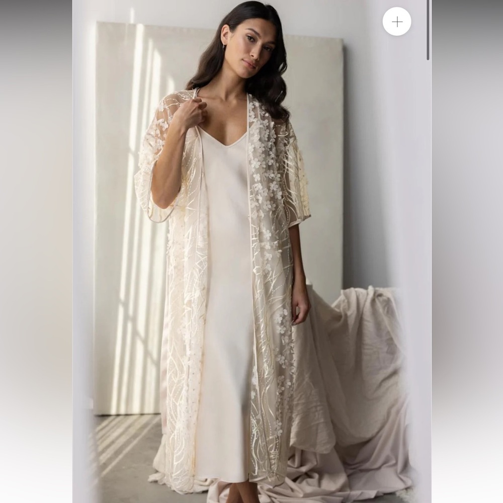 NWT Rya Collection Kiss Robe - Picture 2 of 9